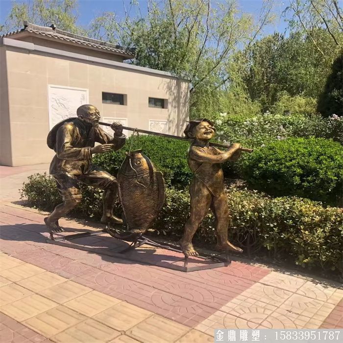 抬鱼人物铜雕塑 抬鱼雕塑